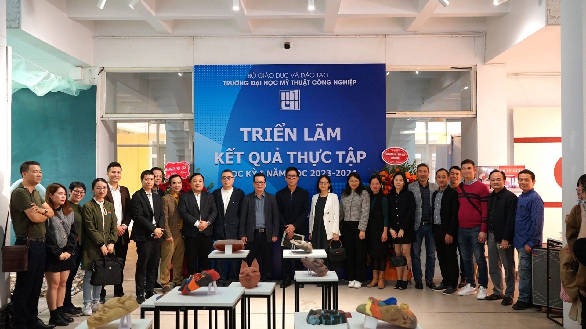 The President of the Vietnam Interior Design Association attended the ...