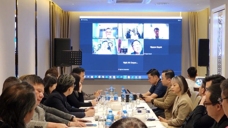 Vietnam Interior Association Holds Executive Committee Meeting for Early 2024